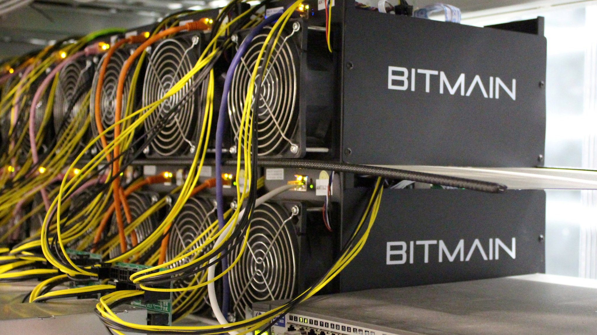 Bitmain se prepara para lanzar en octubre una plataforma dispuesta a conectar granjas y mineros en todo el mundo