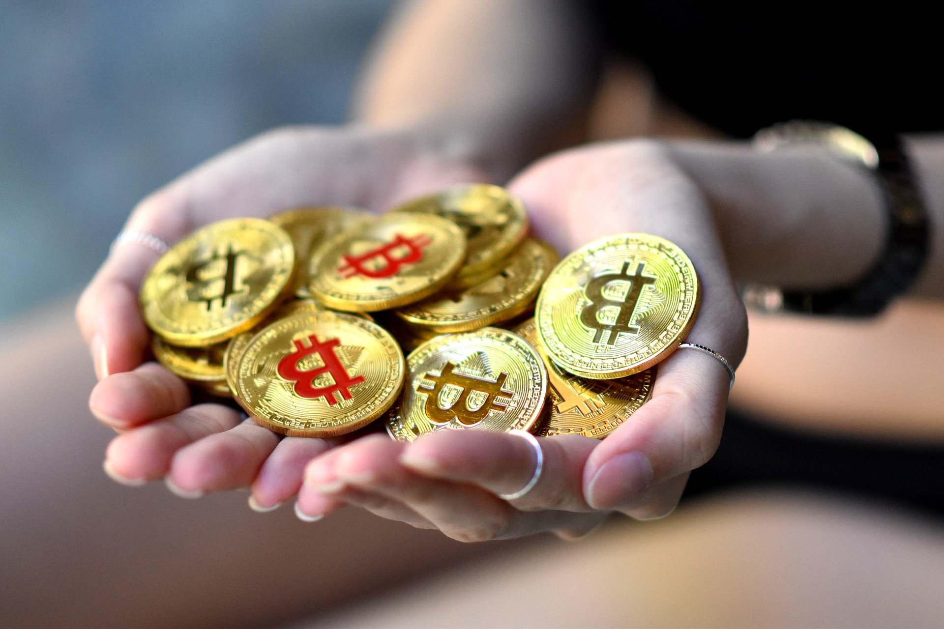 Casi 50 mil bitcoins se han retirado de BitMex luego del anuncio de cargos en su contra por parte de autoridades en Estados Unidos