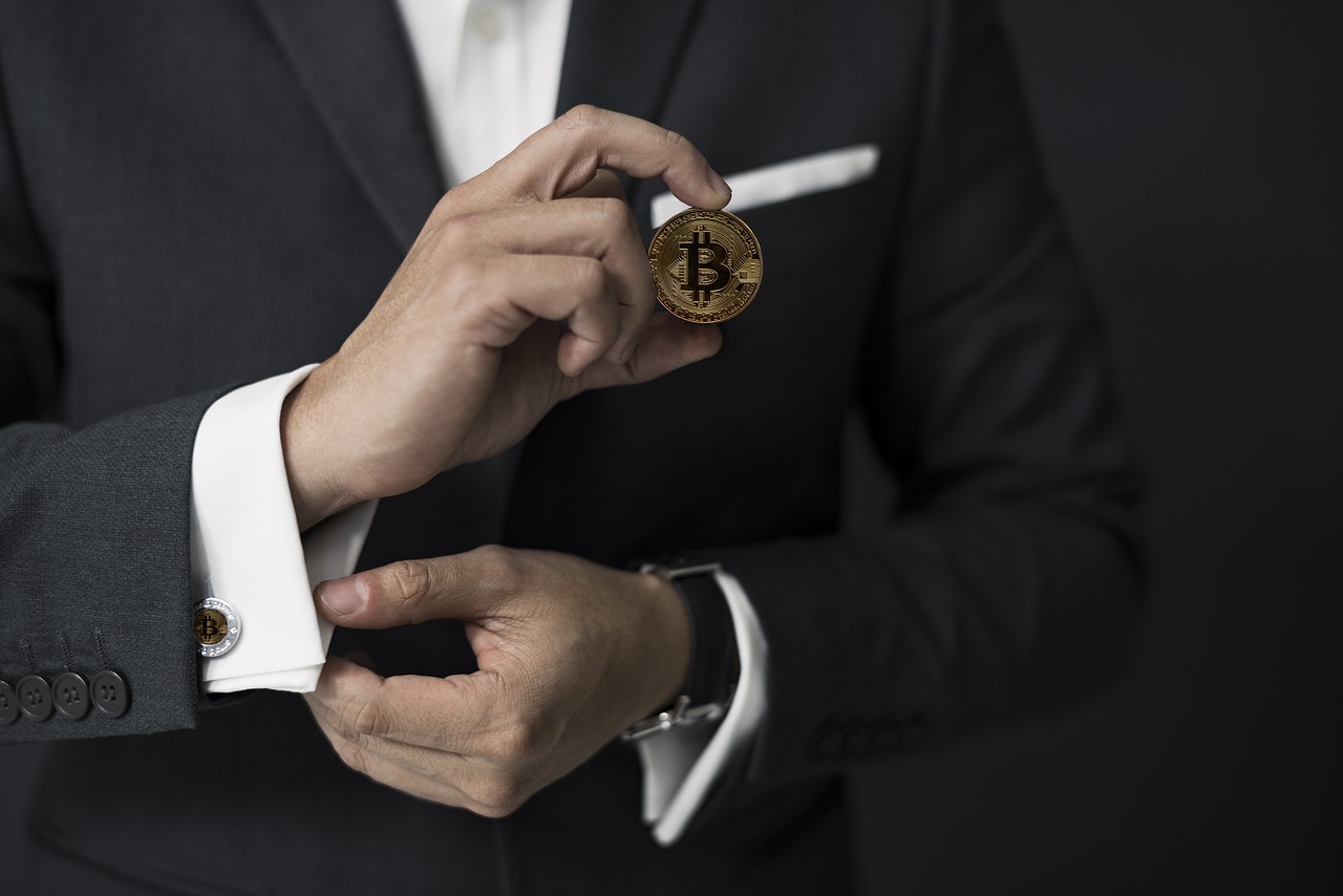 Square anuncia la compra de 170 millones de dólares en Bitcoin y MicroStrategy aumenta sus tenencias a más de 90 mil bitcoins