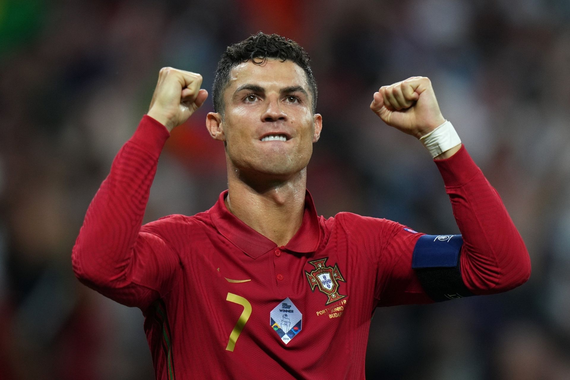 Cristiano Ronaldo se lleva trofeo de máximo goleador de la Eurocopa que es registrado en blockchain y convertido en un coleccionable digital