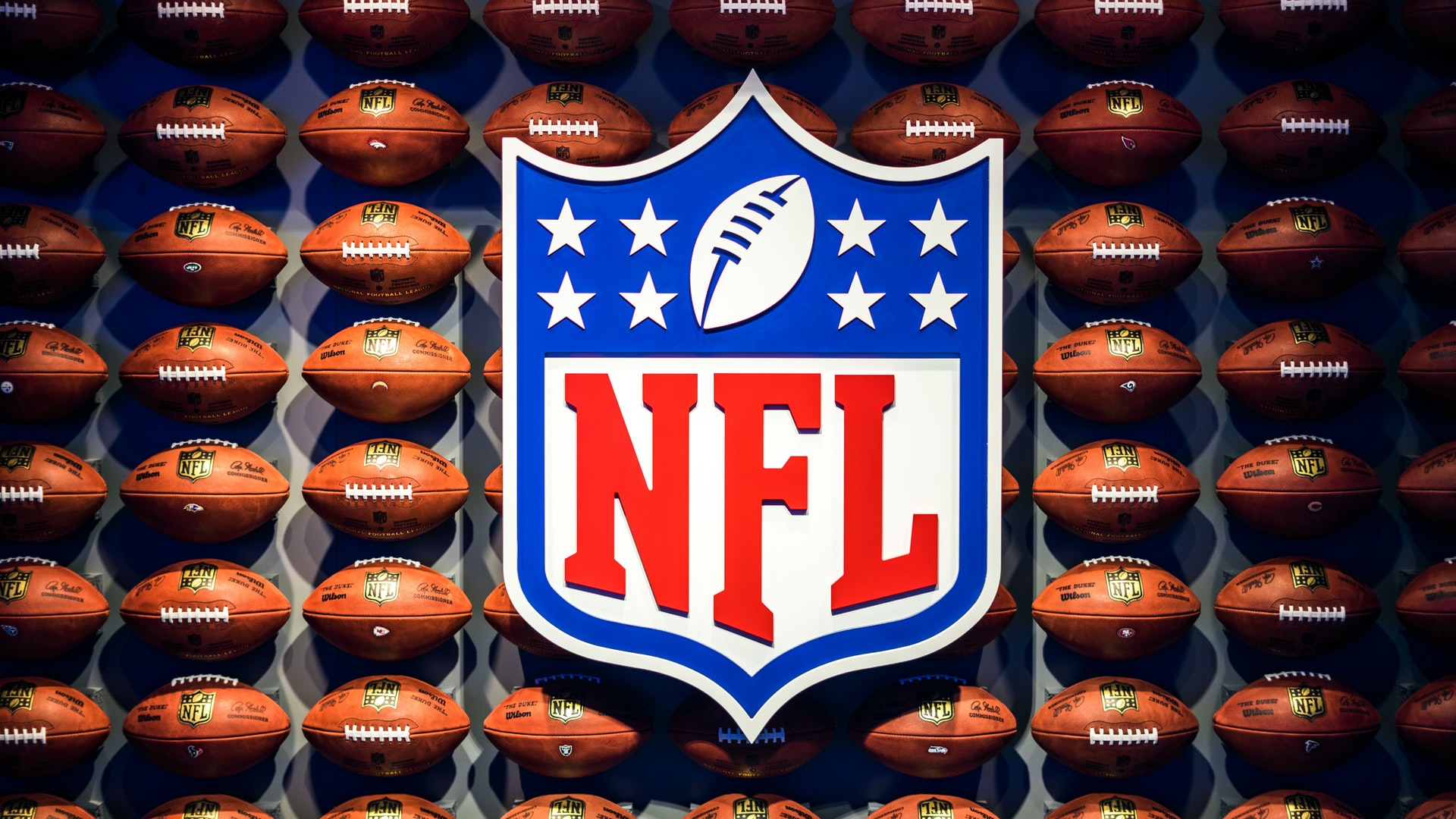 Equipos de fútbol americano de la NFL no podrán por el momento firmar acuerdos de patrocinio con empresas de criptomonedas ni lanzar sus propios NFT
