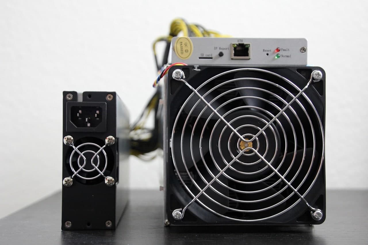 Gigante del comercio electrónico Alibaba no permitirá la venta de equipos de minería de criptomonedas en su plataforma tras la represión regulatoria de China