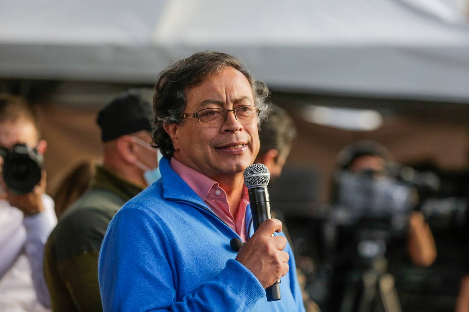Político colombiano Gustavo Petro propone extraer Bitcoin en sustitución de la cocaína