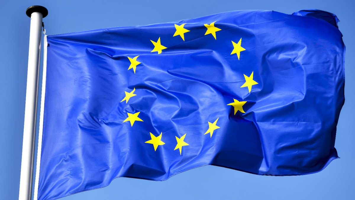 Regulación de criptomonedas en Europa: el Parlamento Europeo aprueba la Ley MiCA