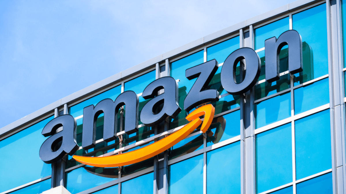 Amazon tiene a la inteligencia artificial generativa en su foco principal y su CEO considera que transformará todas las experiencias del cliente conocidas
